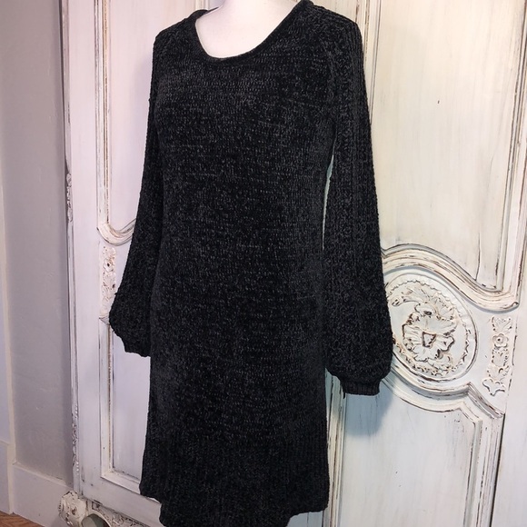 Cynthia Rowley Charcoal Gray Bell Long Sleeves Scoop Neck Sweater Dress S/S - Picture 3 of 12